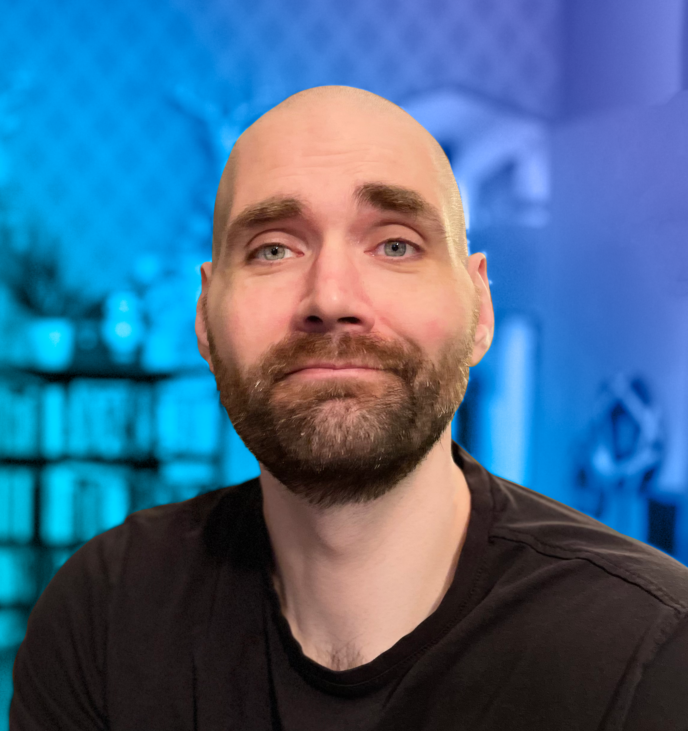 2022-1119-me JD Cutter, Multi-disciplinary Designer who specializes in User Experience and User Interface design. Photo is straight on.